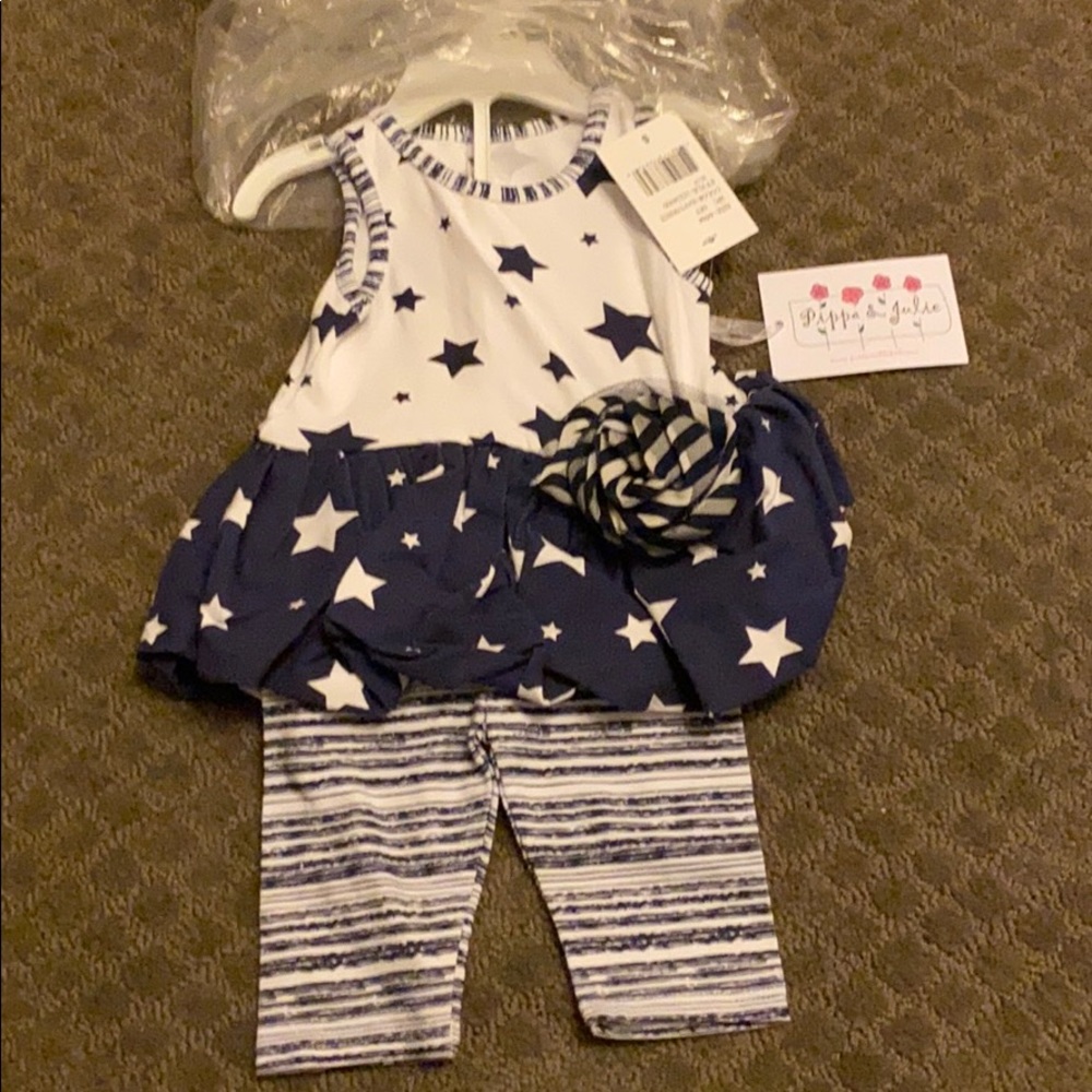 Girls 2pc outfit 6-9 NWT